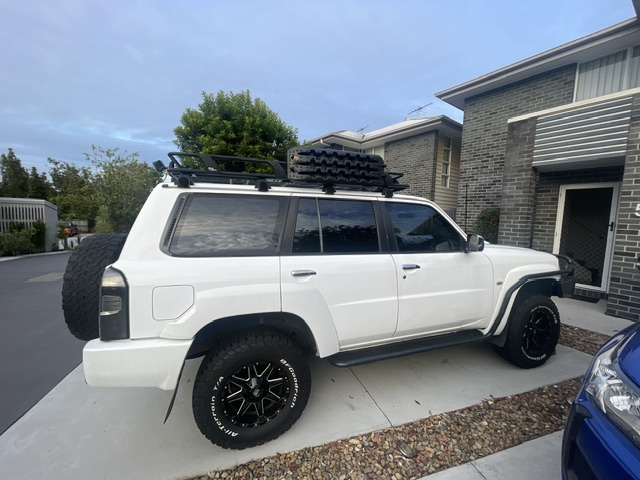 2012 Nissan Patrol Ti